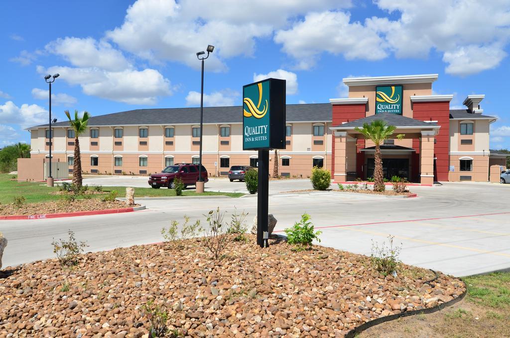 Quality Inn & Suites Kenedy - Karnes City Exterior photo