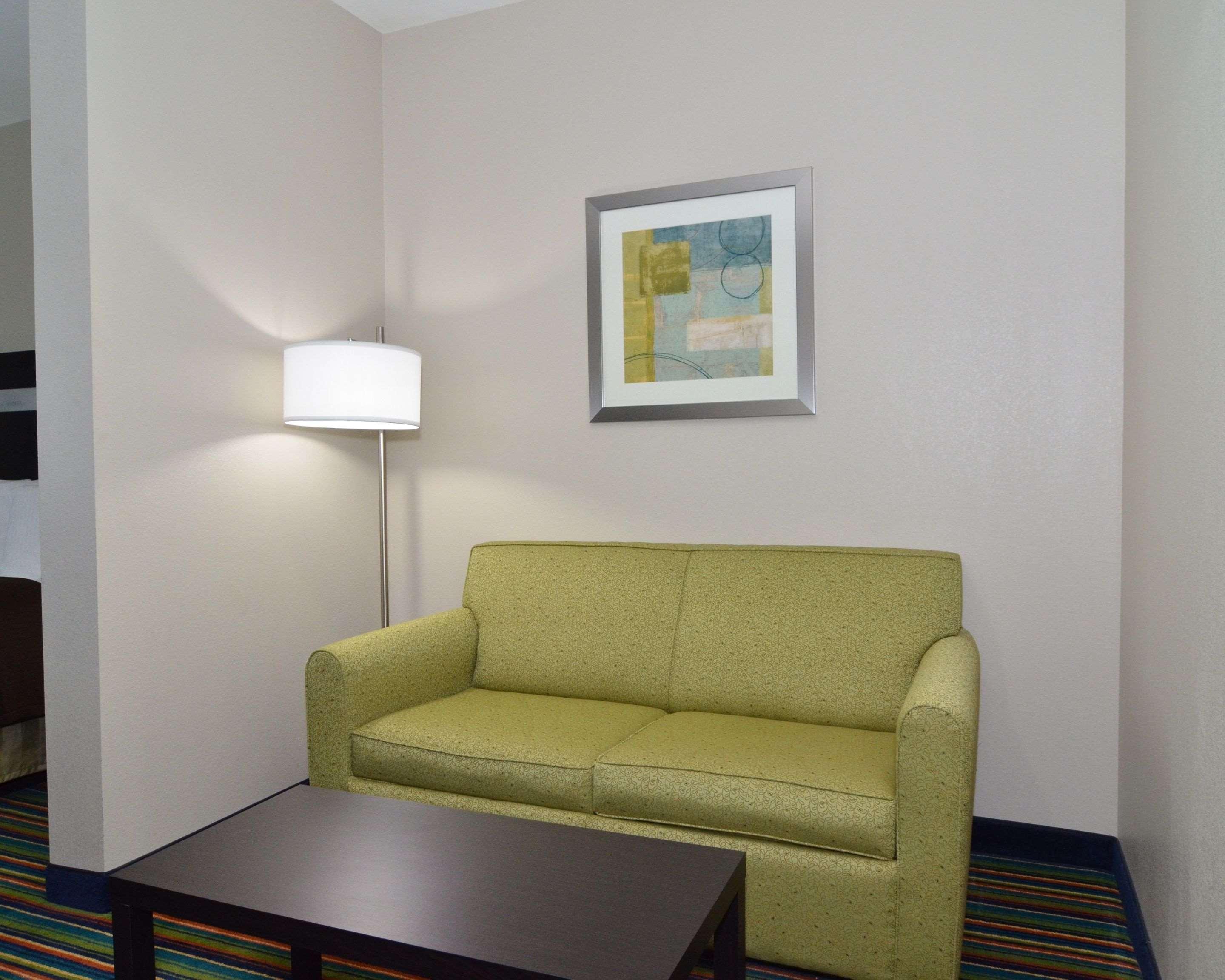 Quality Inn & Suites Kenedy - Karnes City Exterior photo